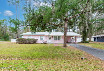 502 Legion Ter, Starke, FL 32091