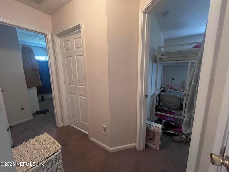 1450 Elsa Dr, Jacksonville, FL 32218