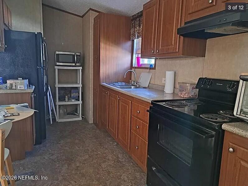 39531 Rosebush Ln, Zephyrhills, FL 33542