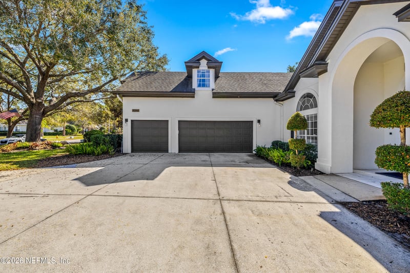 10079 Chester Lake Rd, Jacksonville, FL 32256