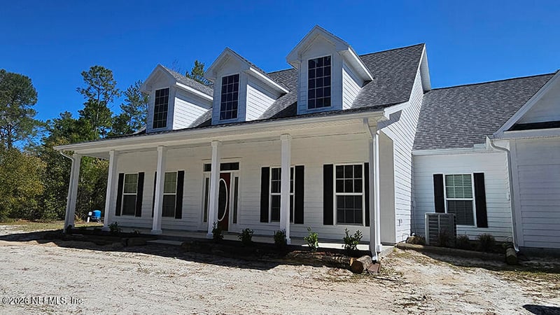 200 Mockingbird Ct, Georgetown, FL 32139