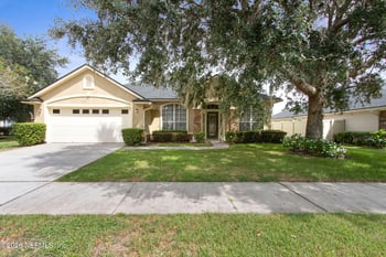 9557 Adelaide Dr, Jacksonville, FL 32244