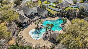 3808 Falcon Crest Dr, Green Cove Springs, FL 32043