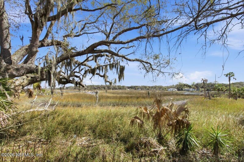 2975 Bayshore Dr, Jacksonville, FL 32233