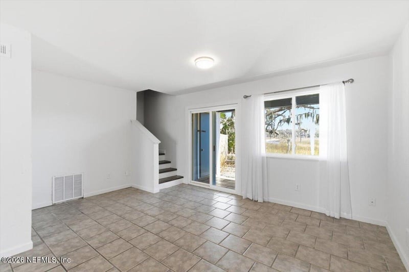 2975 Bayshore Dr, Jacksonville, FL 32233