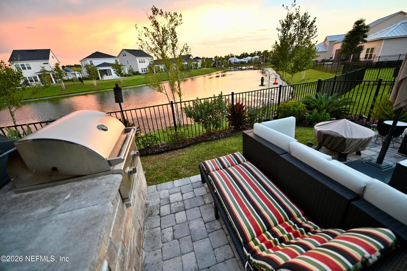 147 Clifton Bay Loop, St Johns, FL 32259