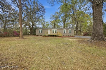 6067 Taft Rd, Macclenny, FL 32063