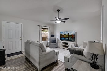 11187 Mikris Dr, Jacksonville, FL 32225