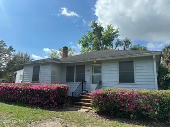 1320 Pinegrove Ct, Jacksonville, FL 32205