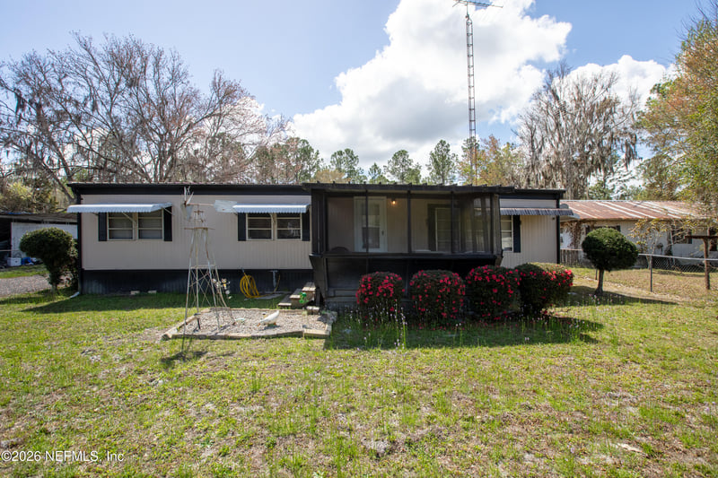 18013 135th Ave, Waldo, FL 32694