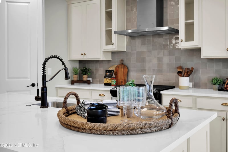 621 Goldenrod Dr, St Augustine, FL 32092