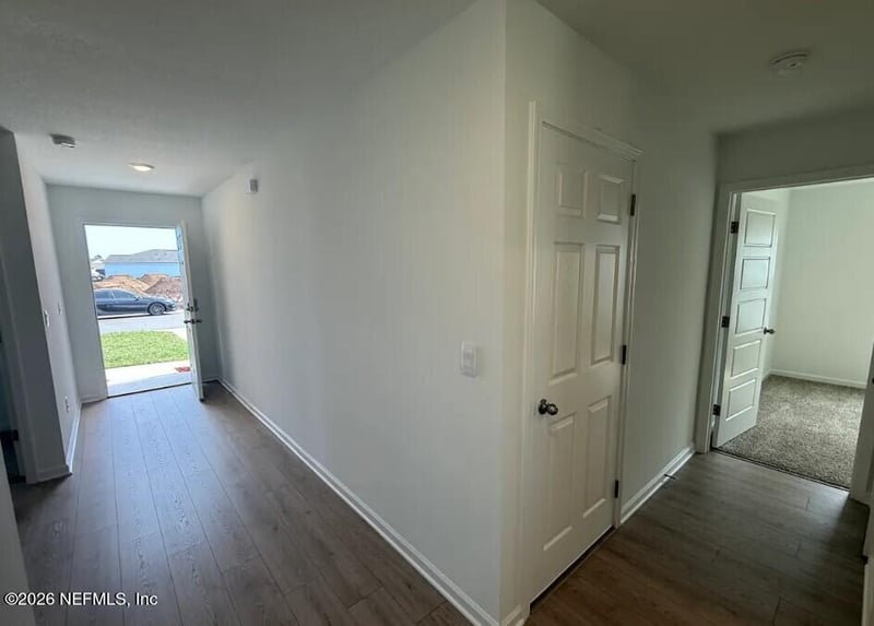 2 Oakleaf Ct, Palm Coast, FL 32137