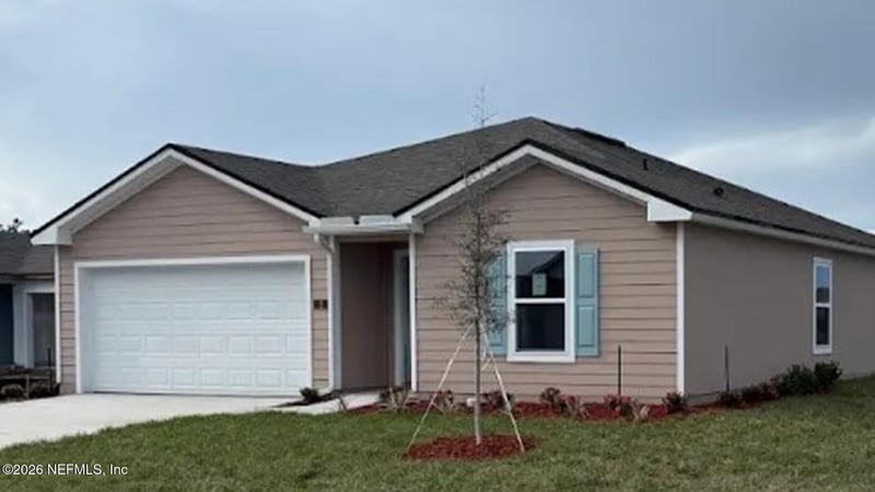 2 Oakleaf Ct, Palm Coast, FL 32137