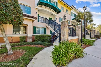 9745 Touchton Rd, Jacksonville, FL 32246