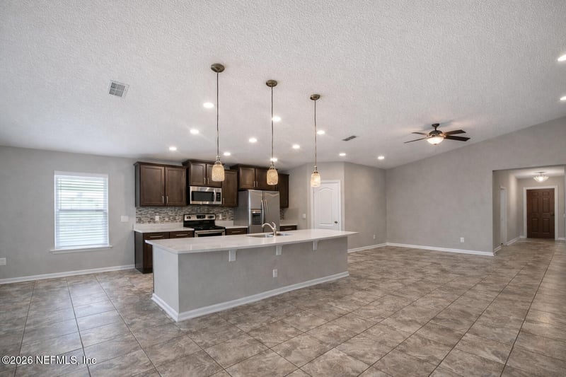 5937 Round Table Rd, Jacksonville, FL 32254