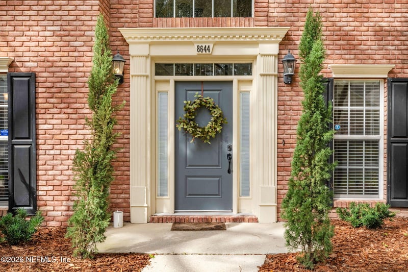 8644 Hampshire Glen Dr, Jacksonville, FL 32256