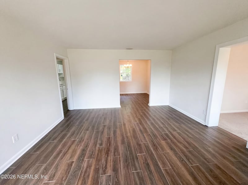 2225 Green Oak Dr, Jacksonville, FL 32211