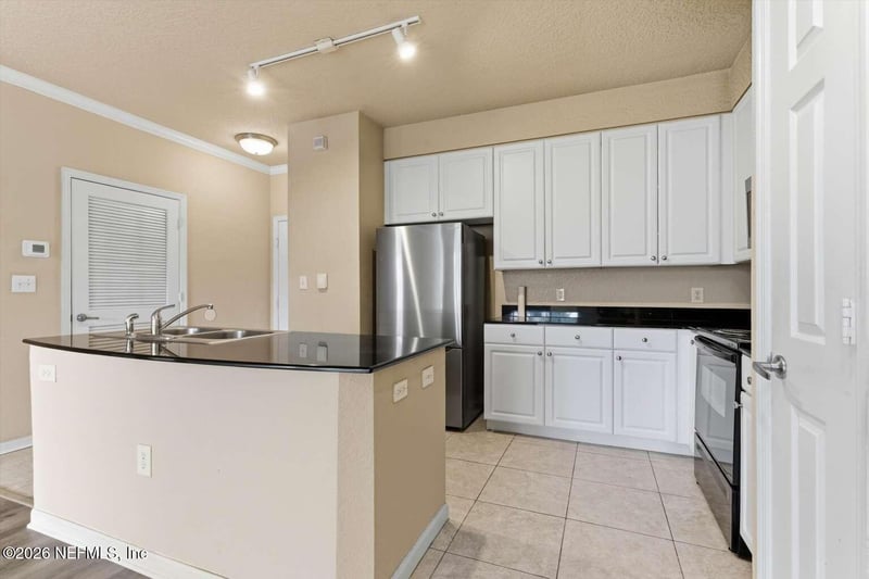 8539 Gate Pw #9303, Jacksonville, FL 32216