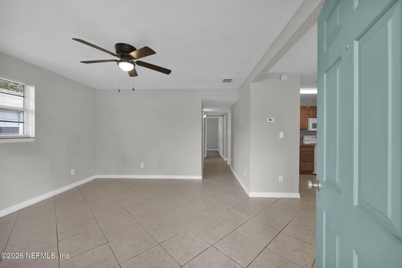 909 13th St, Jacksonville Beach, FL 32250