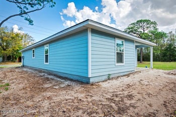 5252 Cleveland Rd, Jacksonville, FL 32209