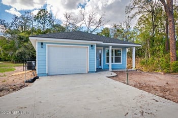 5252 Cleveland Rd, Jacksonville, FL 32209