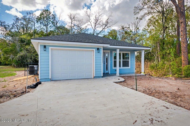 5252 Cleveland Rd, Jacksonville, FL 32209