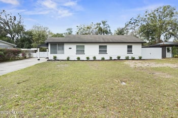 536 Sapelo Rd, Jacksonville, FL 32216