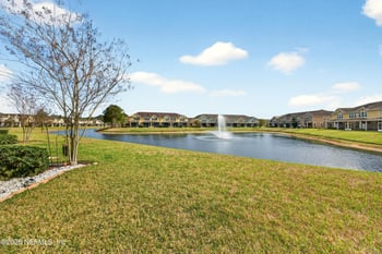 6840 Roundleaf Dr, Jacksonville, FL 32258