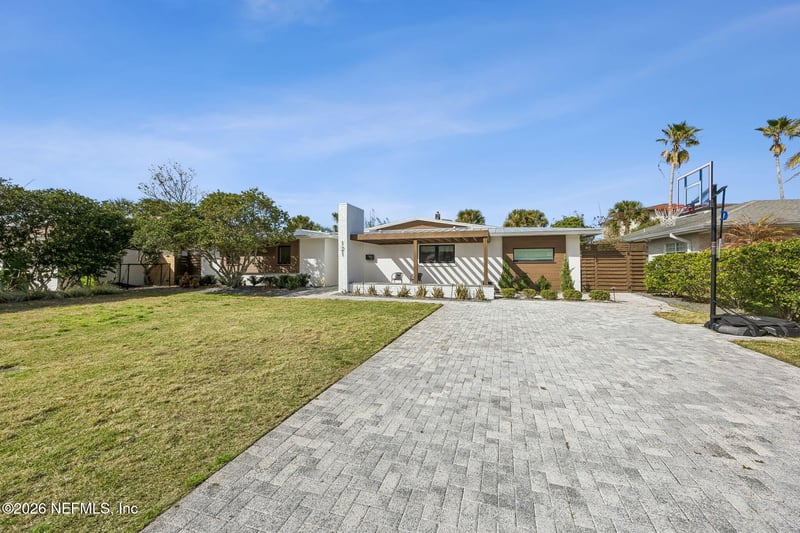121 32nd Ave, Jacksonville Beach, FL 32250
