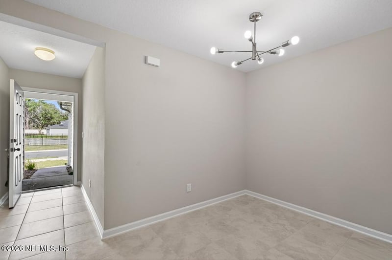 12563 Creekside Manor Dr, Jacksonville, FL 32218