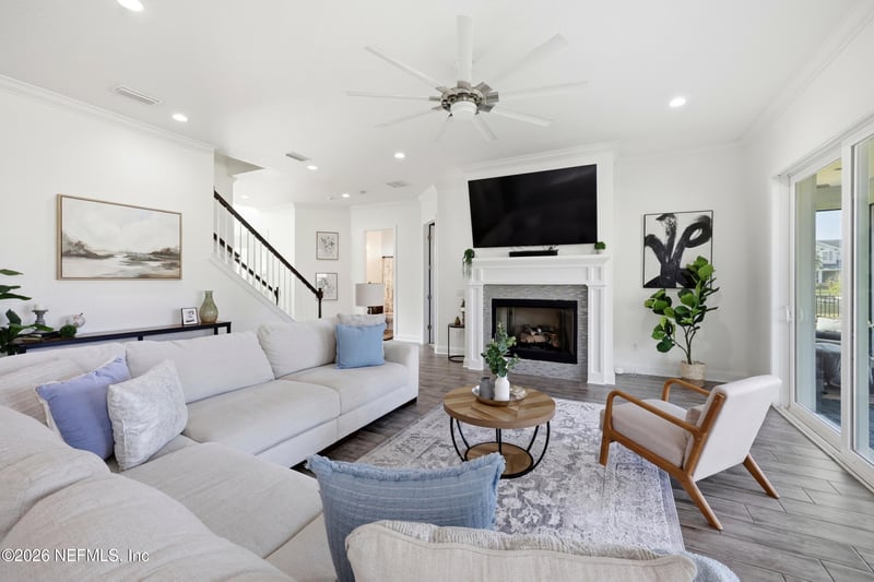 349 Lakeview Pass Way, St Johns, FL 32259