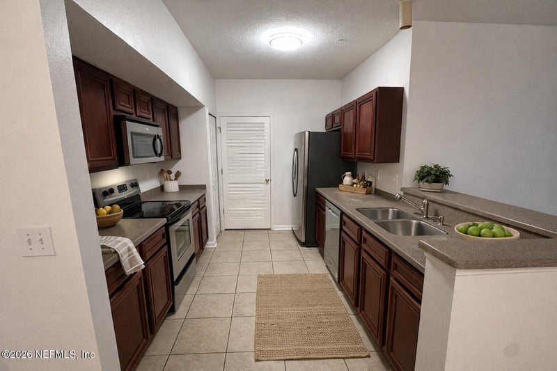 8227 Lobster Bay Ct #106, Jacksonville, FL 32256