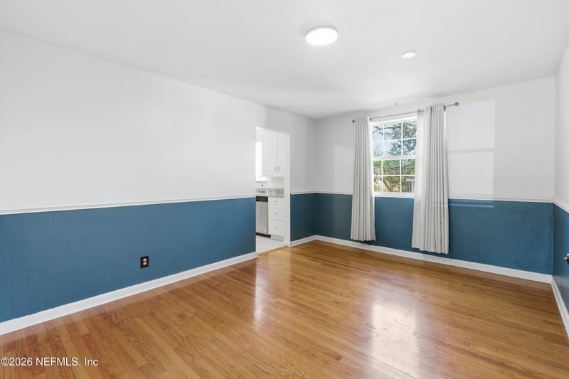 3452 Killarney Dr, Jacksonville, FL 32216