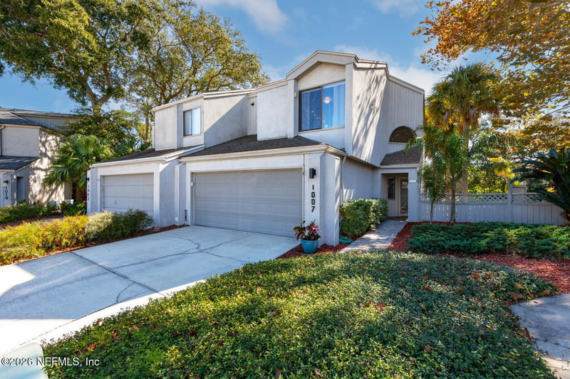 1007 Big Pine Key, Atlantic Beach, FL 32233