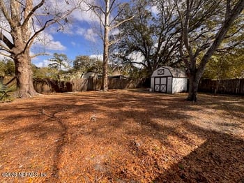 7205 Karenita Dr, Jacksonville, FL 32210