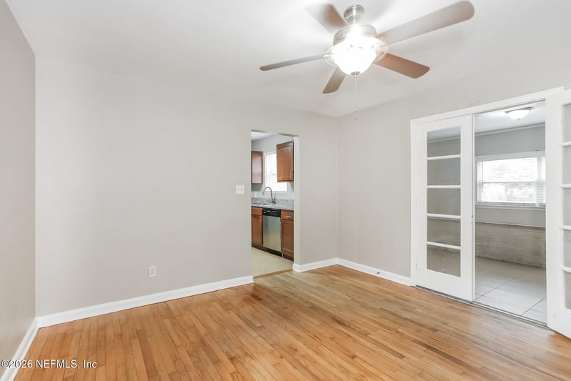 2518 Red Oak Dr, Jacksonville, FL 32211