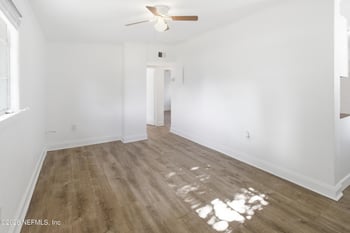 1942 Brookview Dr, Jacksonville, FL 32246