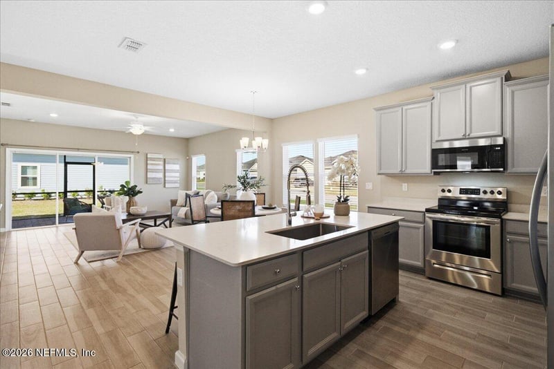 2798 Crossfield Dr, Green Cove Springs, FL 32043