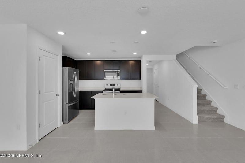 10128 Whistling Pne Ct, Jacksonville, FL 32221