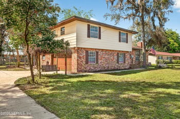 2750 Cedarcrest Dr, Orange Park, FL 32073