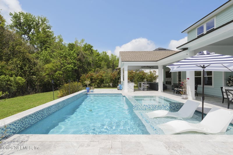 247 Vale Dr, St Augustine, FL 32095