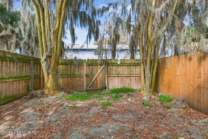 2866 Wonderwood Ln, Jacksonville, FL 32233