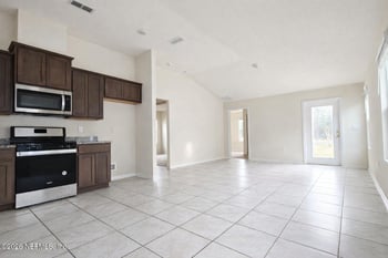 86226 Mainline Rd, Yulee, FL 32097