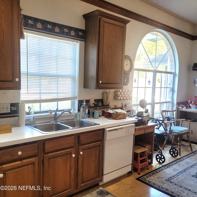 6628 Pottsburg Dr, Jacksonville, FL 32211