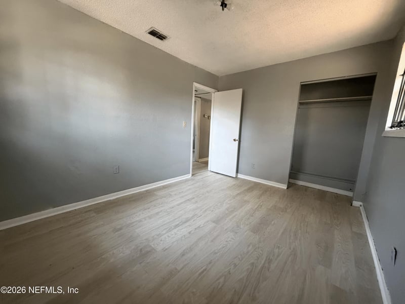 1932 Maclean Rd, Jacksonville, FL 32209