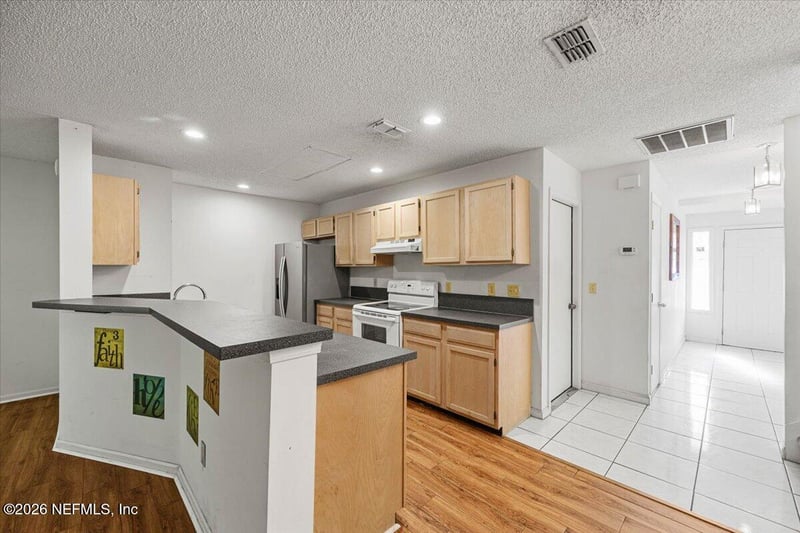 8257 Loch Seaforth Ct, Jacksonville, FL 32244