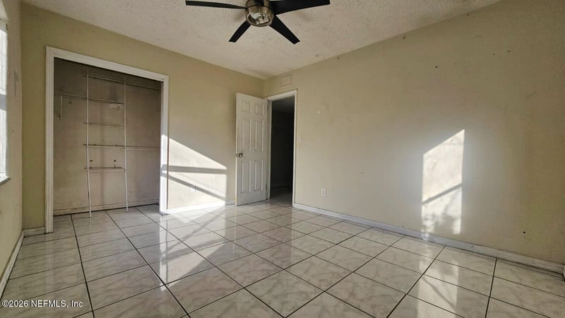 459 Tabor Dr, Jacksonville, FL 32216