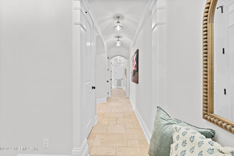 1616 River Rd #102, Jacksonville, FL 32207