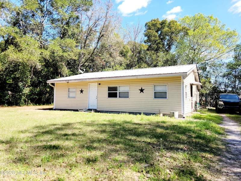 10507 Prospect Ave, Hampton, FL 32044