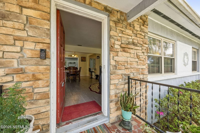 7022 Gaillardia Rd, Jacksonville, FL 32211